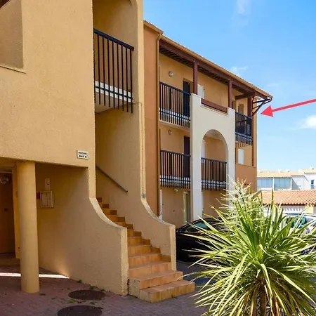 5 Personnes Vue * Agde