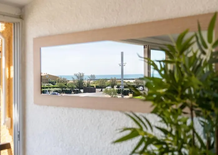 5 Personnes Vue Апартаменти *