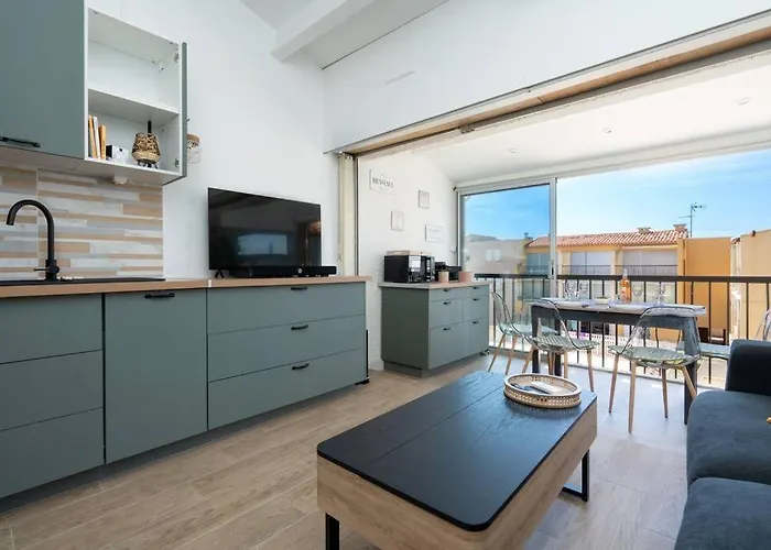 5 Personnes Vue Апартаменти *